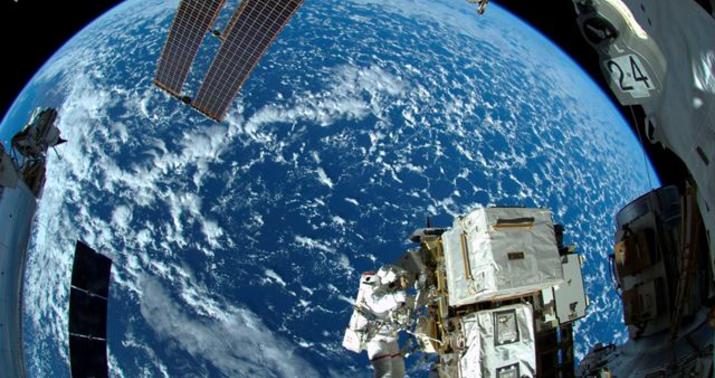NASA eksperiment aparır: adambaşına 18 min dollar